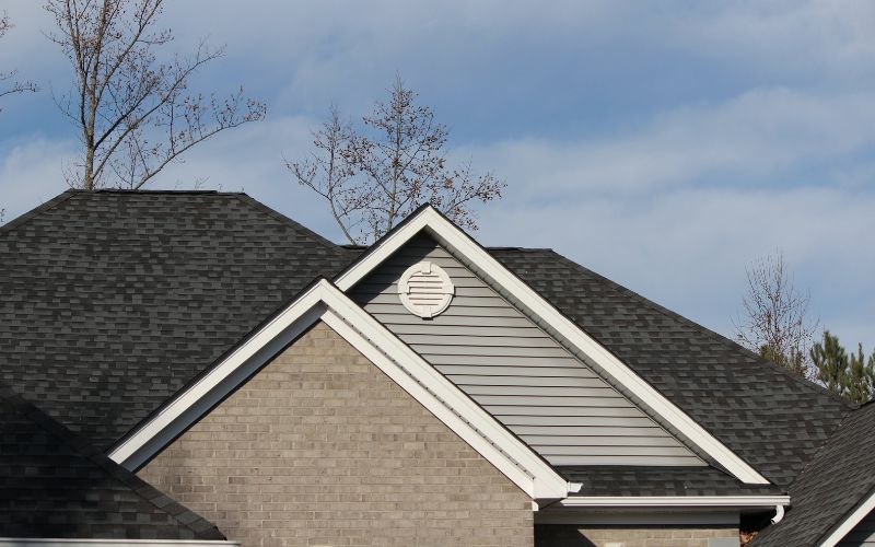Best Roof Shingles: Choosing the Right Shingles for Durability and Style