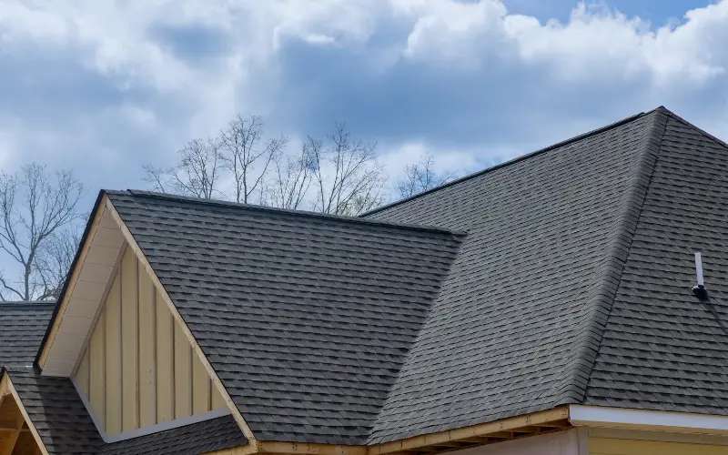 How to Compare Roofing Shingle Brands Before You Buy
