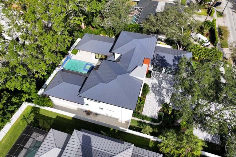 Aluminum Roofing (Over Wood Substrate)