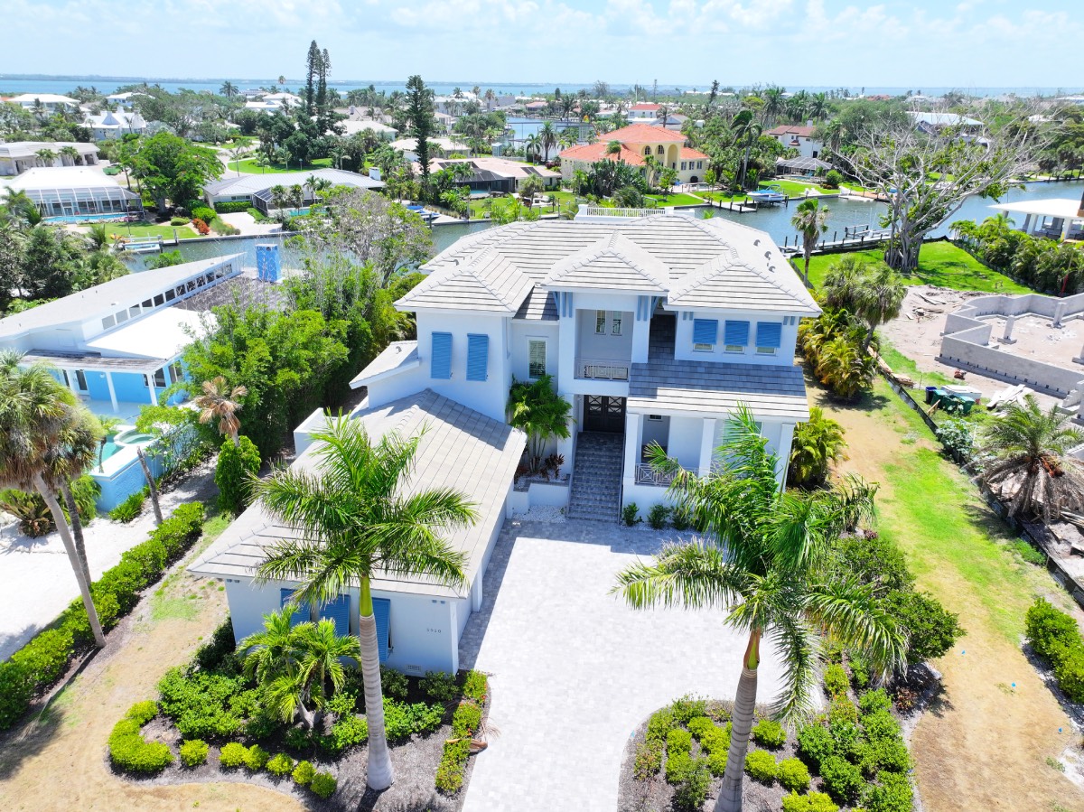 Crawford Detailed Longboat Key Roof Evaluation