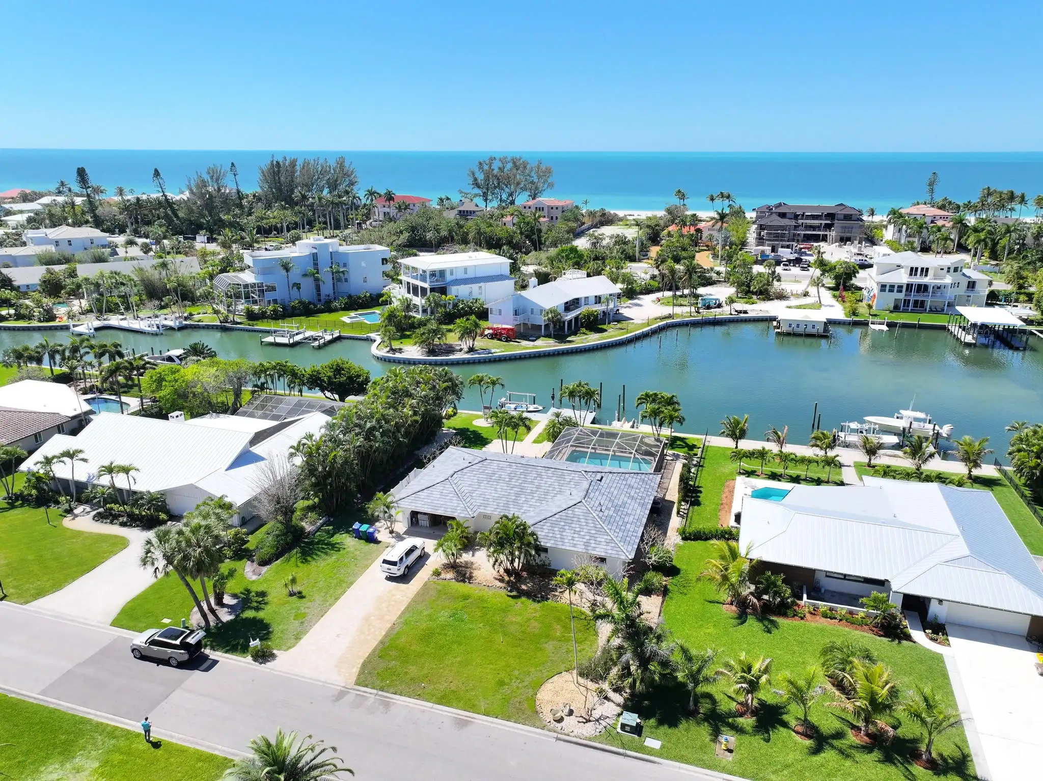 Local Roofing Knowledge for Longboat Key Properties