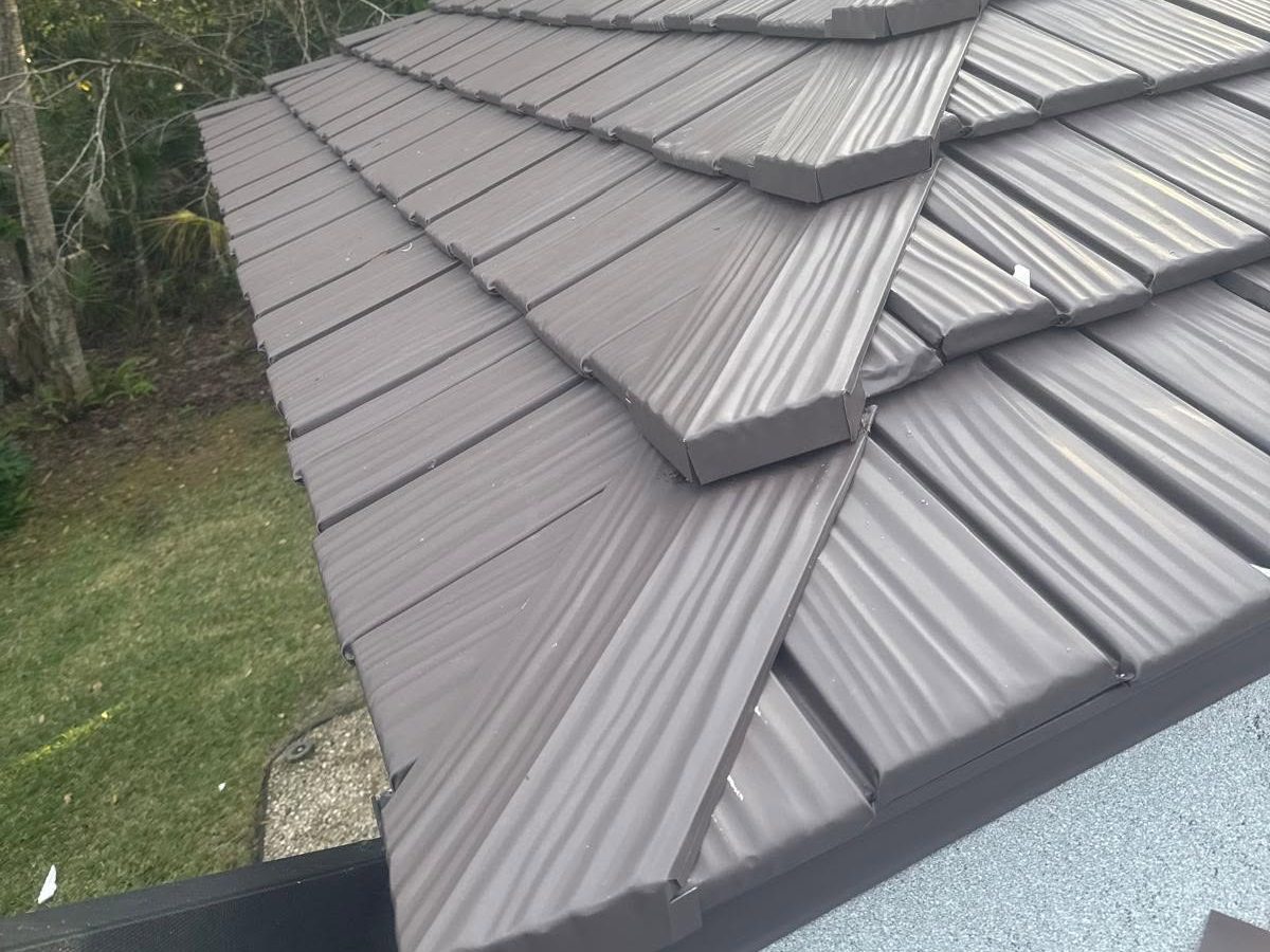 metal cedar shake looking shingles